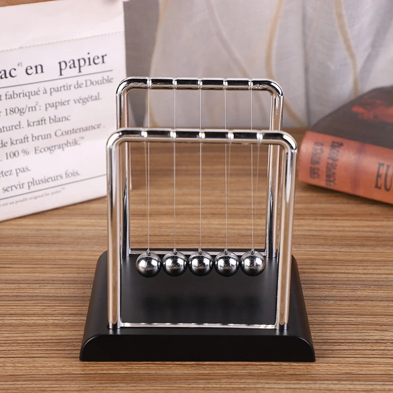 Newton's Cradle Balance Table Decor